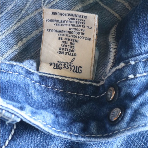 Miss Me Jeans - Picture 7 of 7